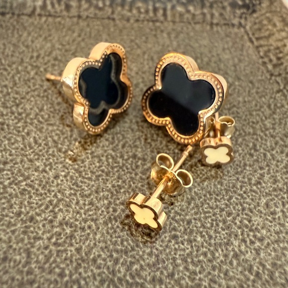 Studs - Picture 1 of 5